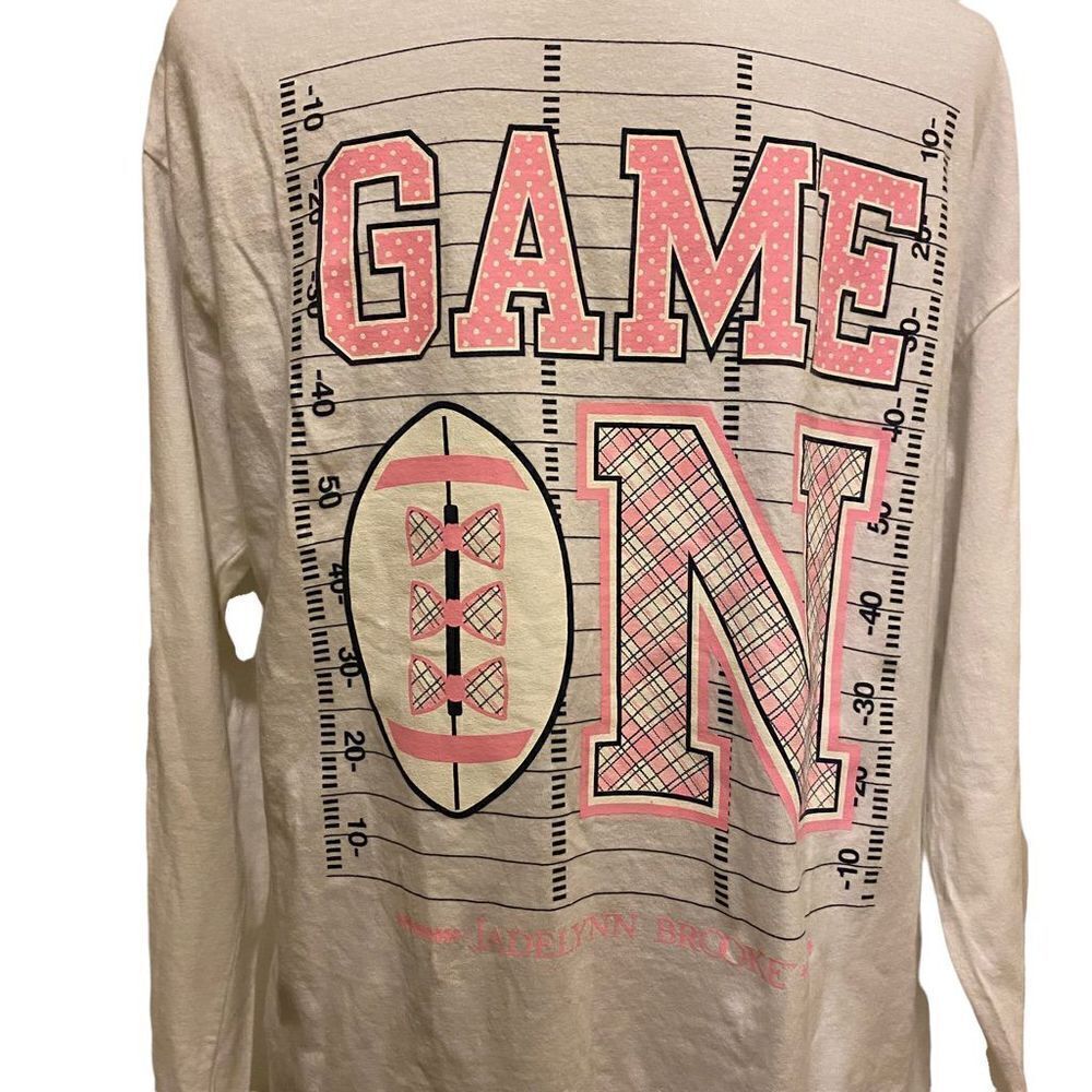 Jadelynn Brooke Game‎ On Pink and White Long Sleeve Tee Sz M